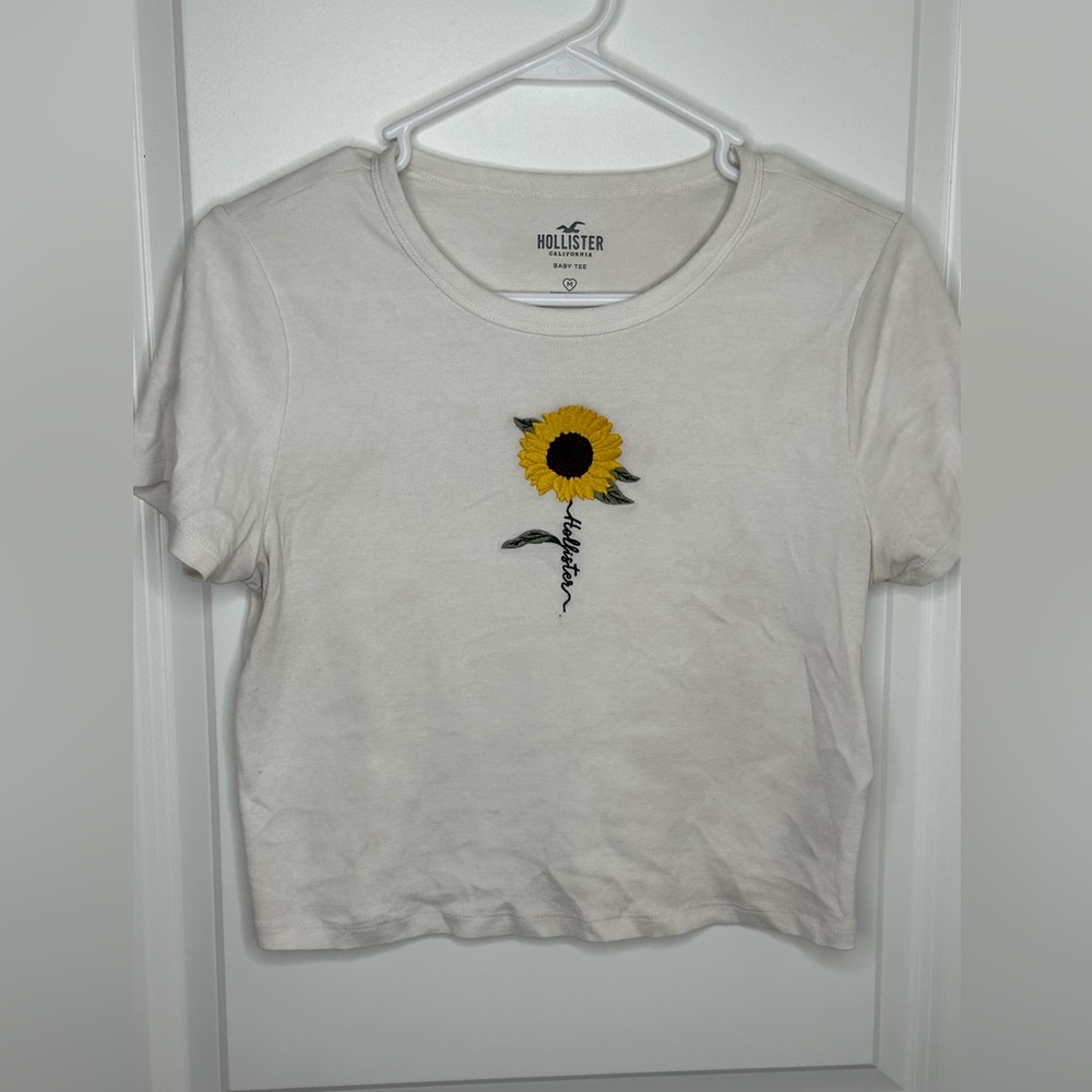 white sunflower shirt